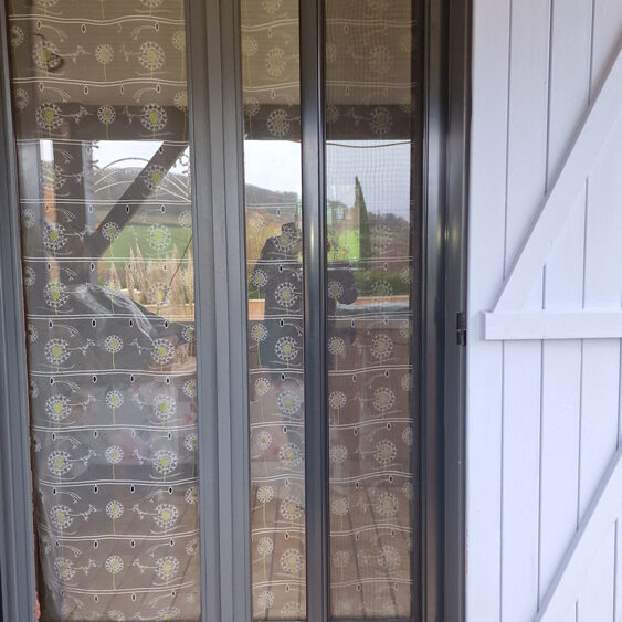 Installation de moustiquaires à Avallon