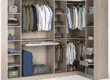 Voici la pose d'un dressing en L sur mesure